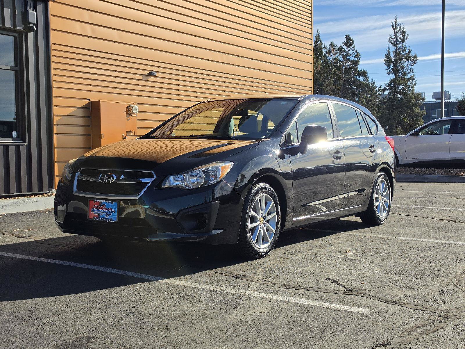 Used 2013 Subaru Impreza 2.0i Premium w/ All-Weather Pkg AWD/4WD image 1