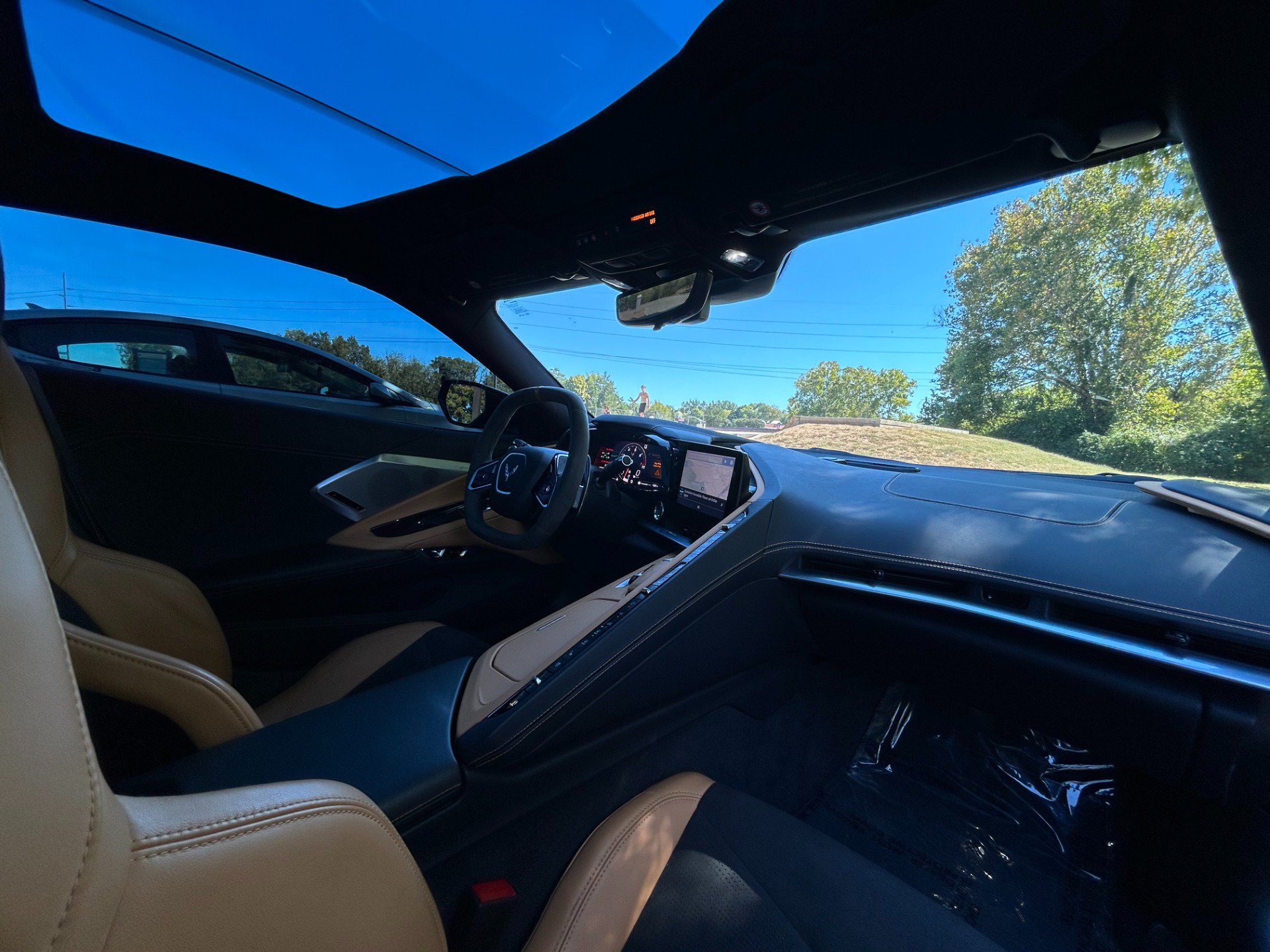 Used 2022 Chevrolet Corvette Stingray Preferred Cpe w/ Z51 Performance Package RWD image 15