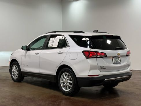 Used 2023 Chevrolet Equinox LT AWD/4WD image 28