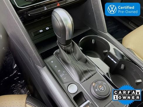Used 2023 Volkswagen Atlas Cross Sport SEL R-Line image 18