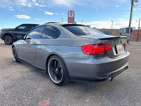 Used 2011 BMW 335i xDrive Coupe image 4