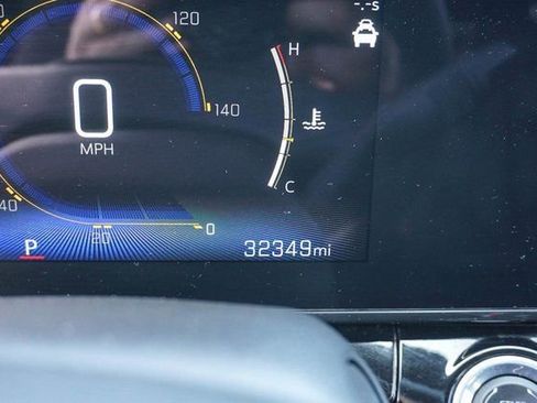 Used 2024 Chevrolet Trax RS w/ Driver Confidence Package image 22