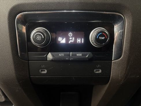 Used 2023 Chevrolet Tahoe LT image 25