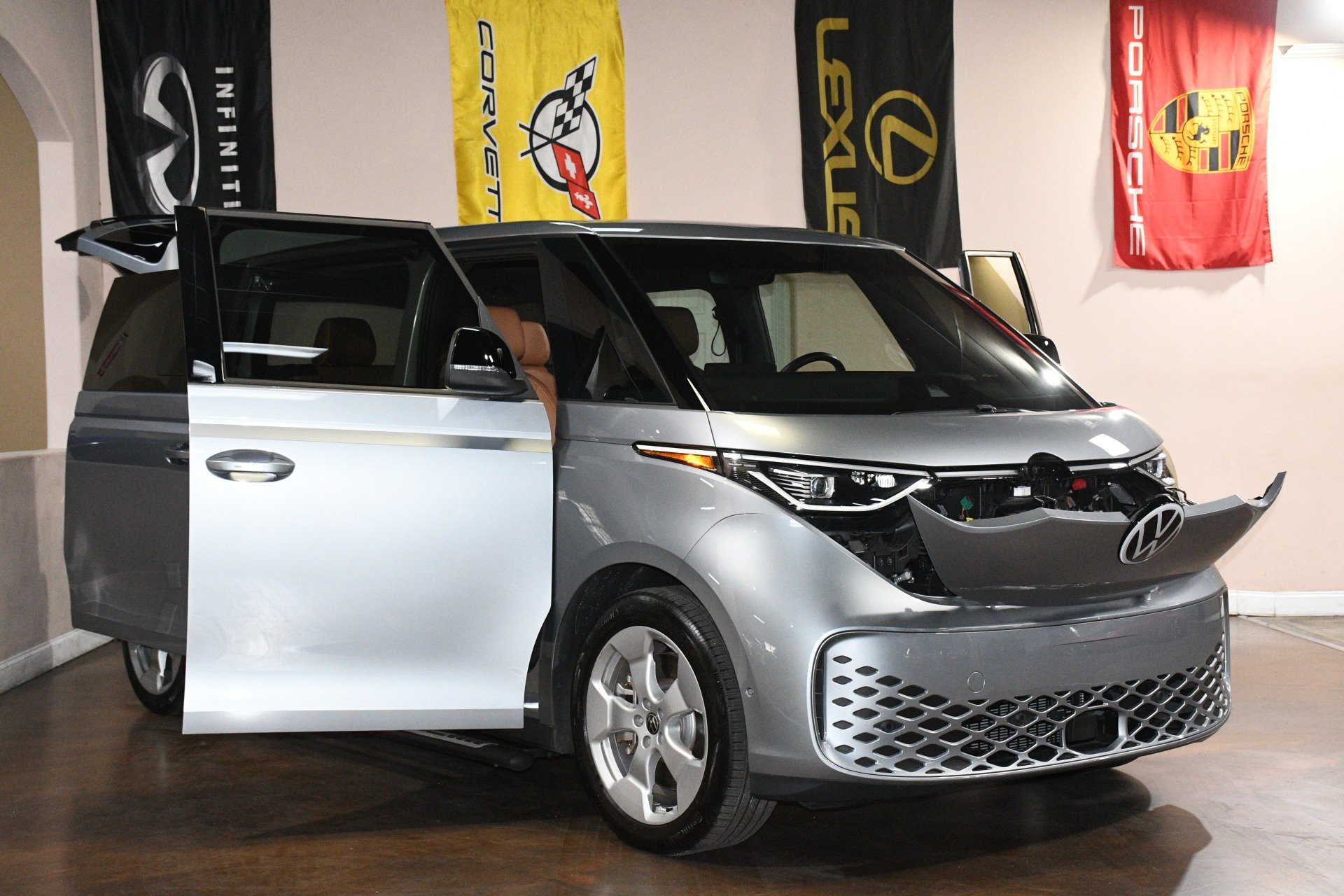 Used 2025 Volkswagen ID. Buzz Pro S RWD image 89