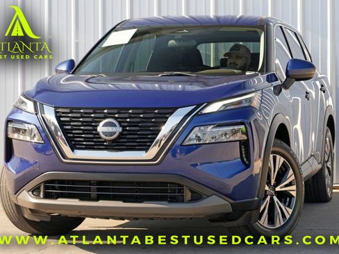 Used 2022 Nissan Rogue SV image 1