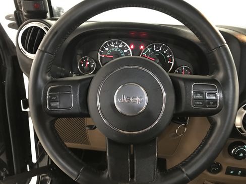 Used 2017 Jeep Wrangler Unlimited Sahara w/ Trailer Tow Group image 21