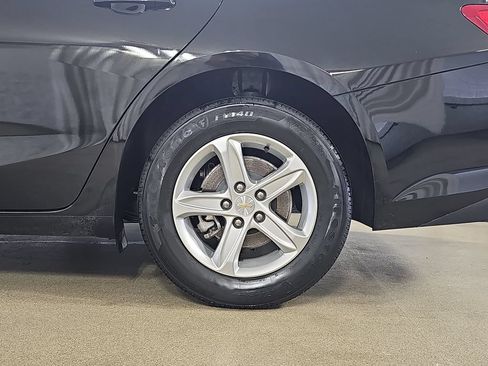Used 2024 Chevrolet Malibu LS FWD image 37