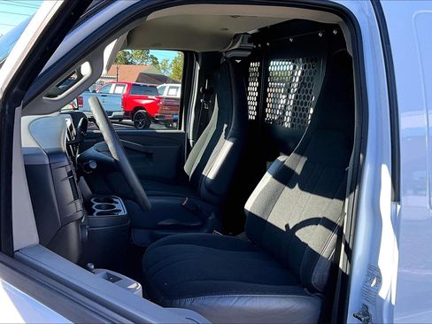 Certified 2024 Chevrolet Express 2500 w/ Driver Convenience Package image 13