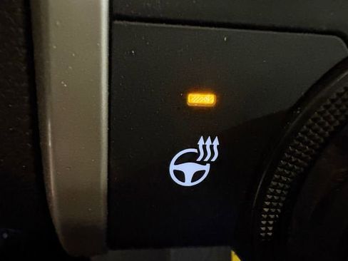 Certified 2025 Toyota Tacoma TRD Off-Road w/ TRD Off Road Upgrade Package AWD/4WD image 12