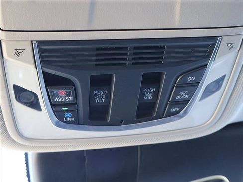 Used 2023 Acura RDX AWD w/ Technology Package image 21