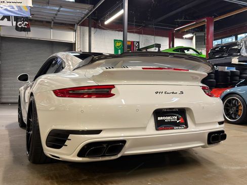 Used 2017 Porsche 911 Turbo S AWD/4WD image 8