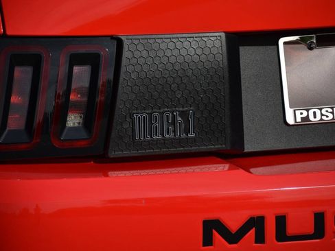 Used 2003 Ford Mustang Mach 1 RWD image 21