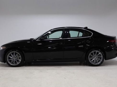 Used 2020 Alfa Romeo Giulia AWD w/ Cold Weather Package image 4