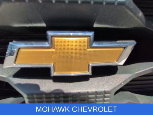 Used 2022 Chevrolet Silverado 1500 Custom AWD/4WD image 32