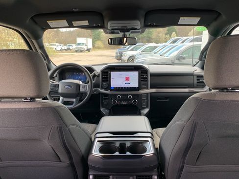 New 2025 Ford F150 XLT w/ Equipment Group 302A MID image 82