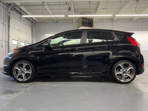 Used 2017 Ford Fiesta ST image 12
