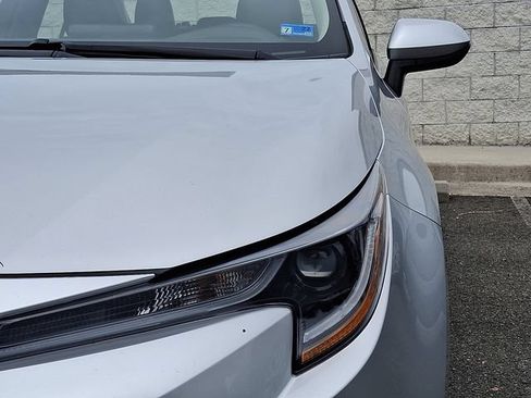Used 2024 Toyota Corolla LE FWD image 7