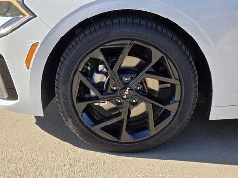 New 2026 Kia K5 GT-Line image 8