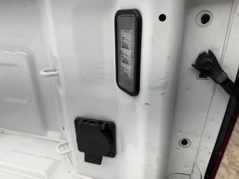 Used 2024 Chevrolet Silverado 1500 LTZ w/ LTZ Convenience Package II AWD/4WD image 29
