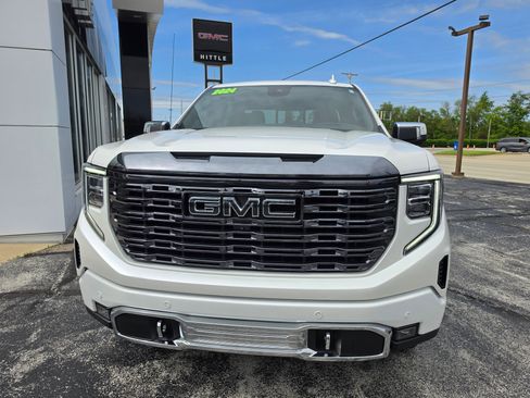 Used 2024 GMC Sierra 1500 Denali Ultimate AWD/4WD image 2