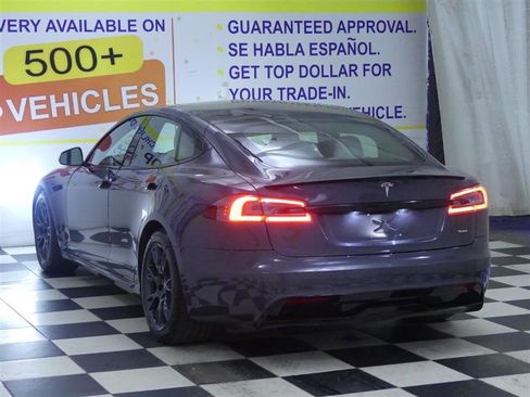 Used 2021 Tesla Model S Plaid image 5