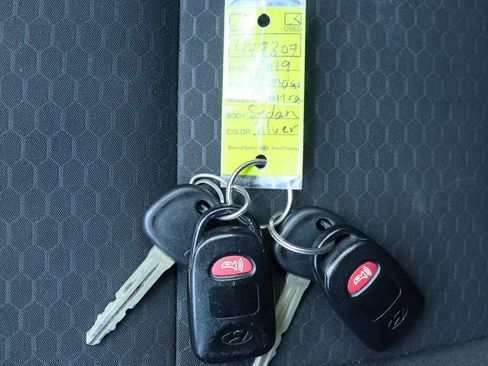 Used 2019 Hyundai Elantra SEL w/ Cargo Package image 58