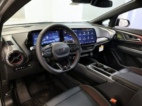 New 2026 Chevrolet Equinox EV RS image 17