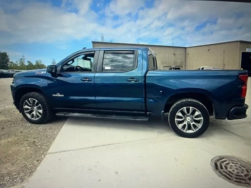 Used 2019 Chevrolet Silverado 1500 RST w/ True North Edition AWD/4WD image 3