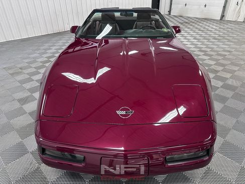Used 1993 Chevrolet Corvette Convertible RWD image 7