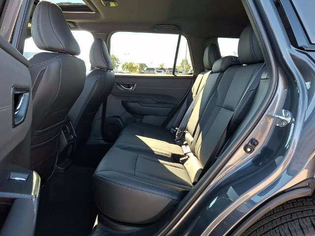 New 2026 Subaru Outback Touring AWD/4WD image 9