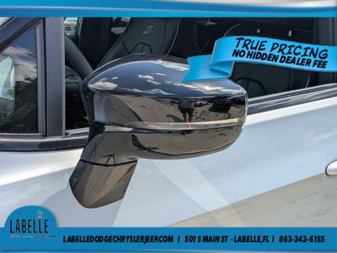 Used 2024 Chrysler Pacifica Limited w/ S Appearance Package AWD/4WD image 11