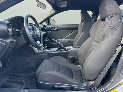 Certified 2023 Toyota GR86 image 15