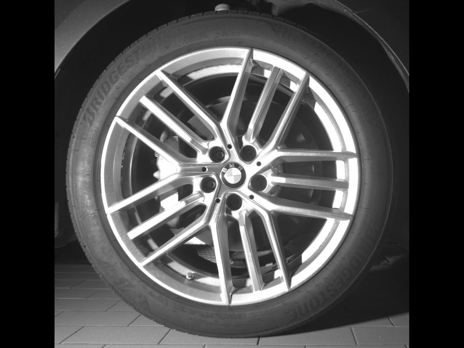 Used 2024 BMW 530i w/ Premium Package RWD image 22