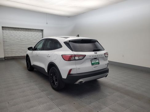 Used 2020 Ford Escape SE Sport FWD image 5