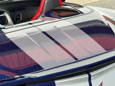 Used 2018 Chevrolet Corvette Stingray Convertible image 29