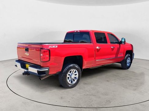 Used 2015 Chevrolet Silverado 2500 LTZ w/ Driver Alert Package AWD/4WD image 5