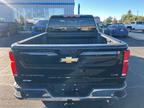 New 2026 Chevrolet Silverado 2500 LTZ w/ LTZ Premium Package image 8