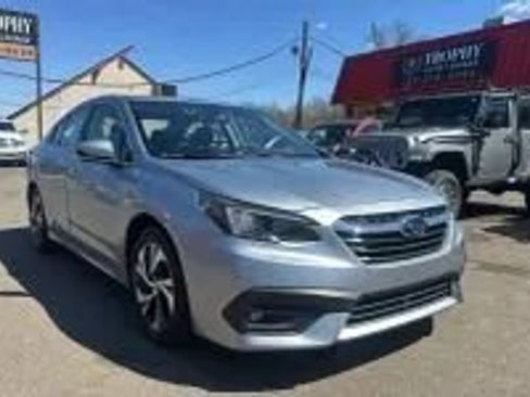 Used 2021 Subaru Legacy Premium AWD/4WD image 3