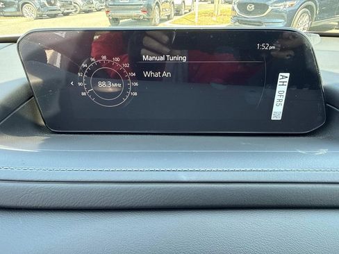 Certified 2025 MAZDA CX-30 AWD 2.5 S w/ Preferred Package image 33