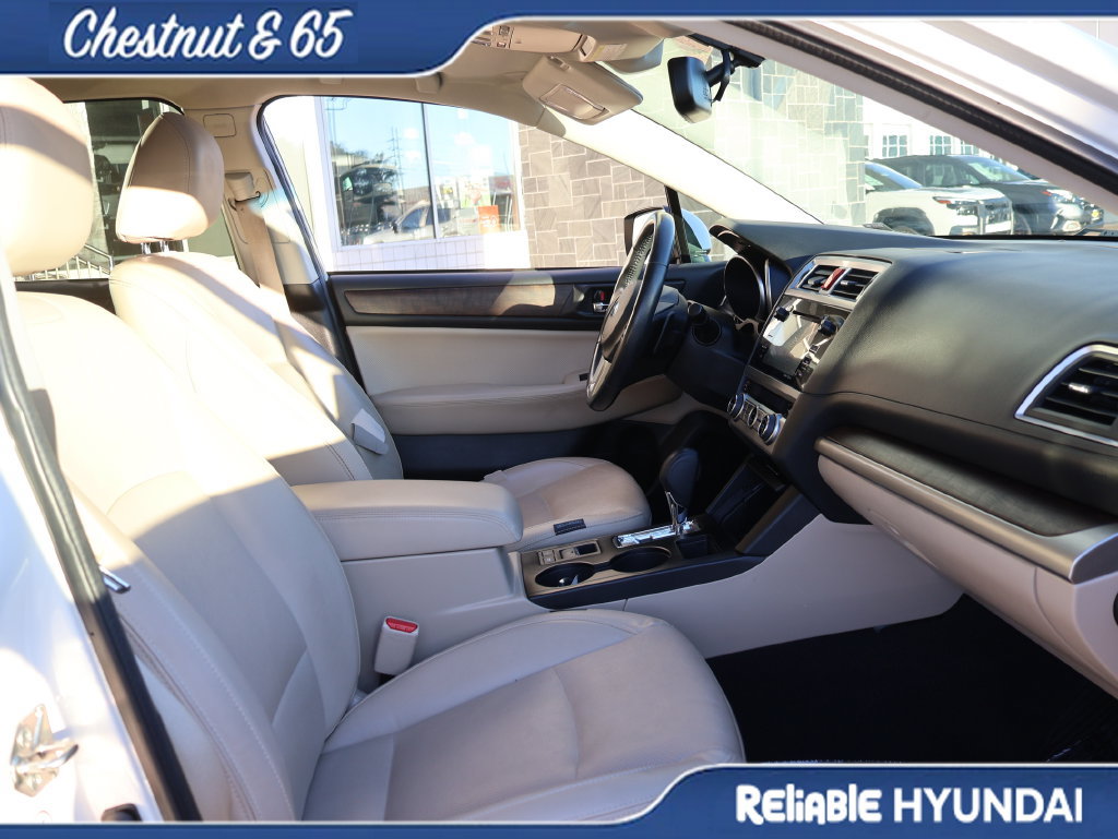 Used 2016 Subaru Outback 3.6R Limited AWD/4WD image 9