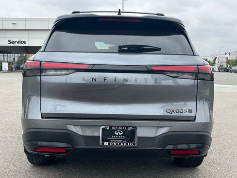 Certified 2026 INFINITI QX60 Sport w/ Dark Cargo Package AWD/4WD image 6