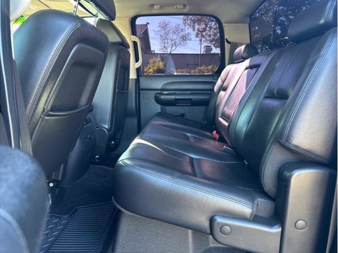 Used 2009 GMC Sierra 1500 4x4 Crew Cab image 12