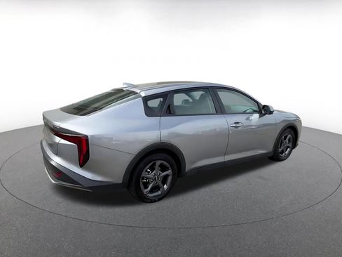 Used 2025 Kia K4 FWD image 20