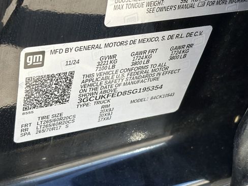 Used 2025 Chevrolet Silverado 1500 LT Trail Boss image 30