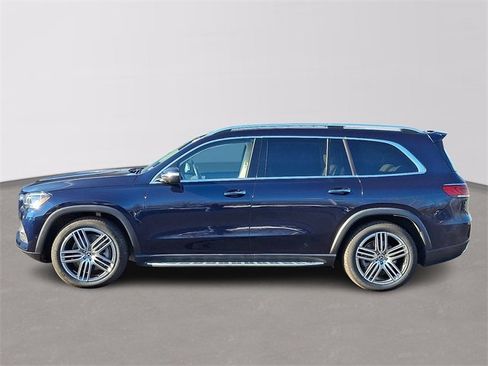 Used 2022 Mercedes-Benz GLS 450 4MATIC image 7