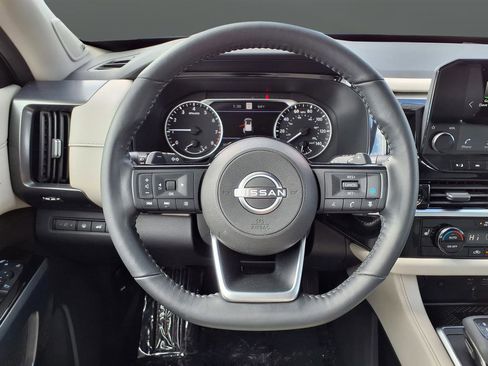 Used 2022 Nissan Pathfinder SL w/ SL Premium Package image 51