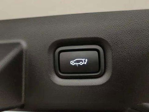 Used 2023 Hyundai Ioniq 5 SEL image 8