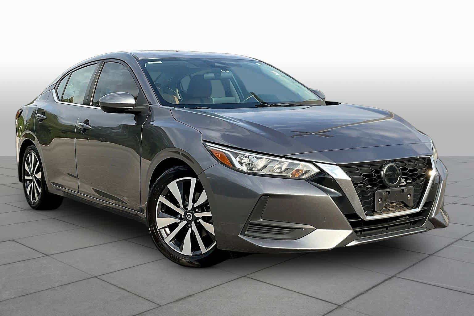 Used 2021 Nissan Sentra SV w/ SV Premium Package FWD image 3