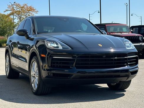 Used 2022 Porsche Cayenne E-Hybrid Coupe image 14