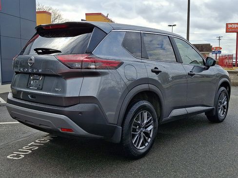 Used 2023 Nissan Rogue S AWD/4WD image 6